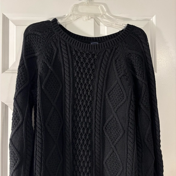 Women’s Gap black sweater size large - Picture 2 of 4